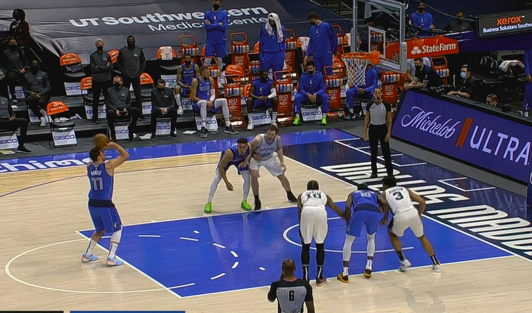 包含魔术绝杀时刻，关键时刻神级表现点燃赛场，波尔津吉斯迎来胜利！的词条